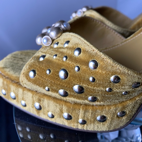 NWOT Katy Perry Studded Platform Sandals - Picture 6 of 7